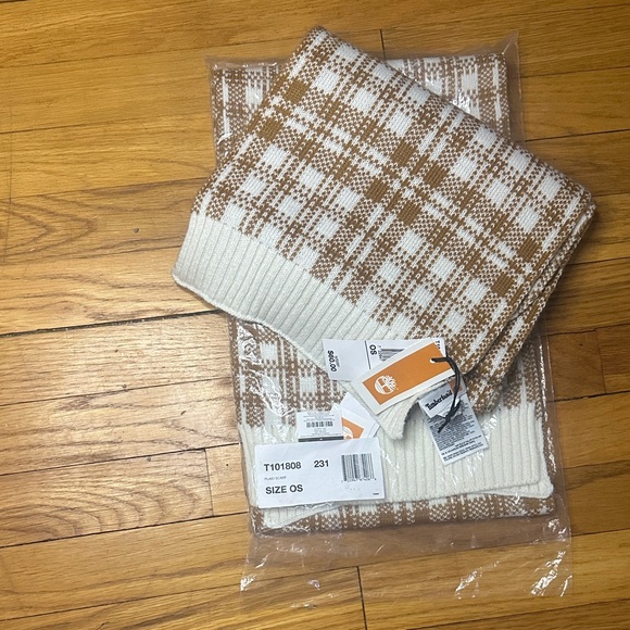 Timberland Checkered pattern Scarf - Picture 3 of 7